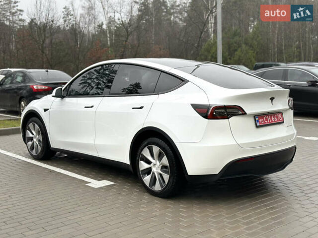 Белый Тесла Model Y, объемом двигателя 0 л и пробегом 117 тыс. км за 24999 $, фото 8 на Automoto.ua