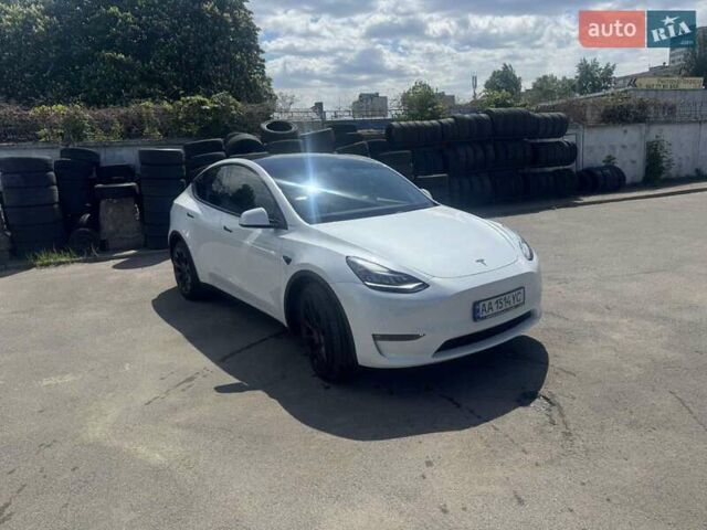 Тесла Model Y 2022 у Києві на Automoto.ua Білий Тесла Model Y, об'ємом двигуна 0 л та пробігом 28 тис. км за 33000 $, фото 1 на Automoto.ua
