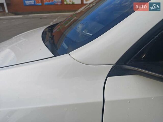 Белый Тесла Model Y, объемом двигателя 0 л и пробегом 38 тыс. км за 28000 $, фото 13 на Automoto.ua