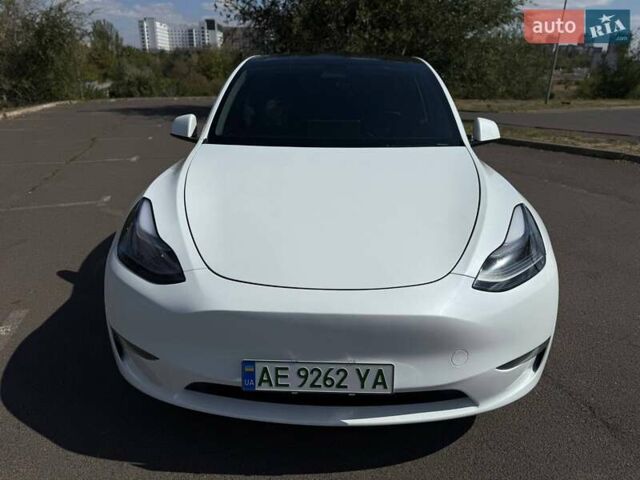 Білий Тесла Model Y, об'ємом двигуна 0 л та пробігом 56 тис. км за 26000 $, фото 10 на Automoto.ua