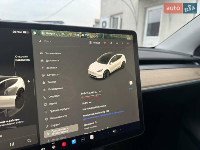 Белый Тесла Model Y, объемом двигателя 0 л и пробегом 29 тыс. км за 21700 $, фото 31 на Automoto.ua