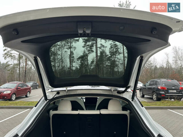 Белый Тесла Model Y, объемом двигателя 0 л и пробегом 117 тыс. км за 24999 $, фото 15 на Automoto.ua