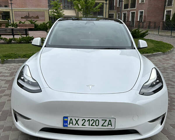 Белый Тесла Model Y, объемом двигателя 0 л и пробегом 45 тыс. км за 25500 $, фото 6 на Automoto.ua