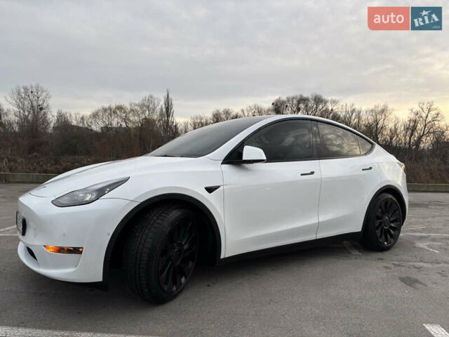 Білий Тесла Model Y, об'ємом двигуна 0 л та пробігом 65 тис. км за 29500 $, фото 10 на Automoto.ua