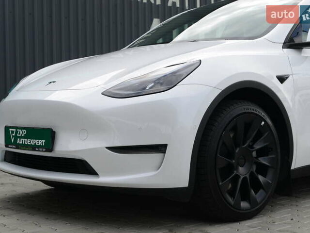 Тесла Model Y 2022 у Мукачеве на Automoto.ua Білий Тесла Model Y, об'ємом двигуна 0 л та пробігом 17 тис. км за 46500 $, фото 14 на Automoto.ua