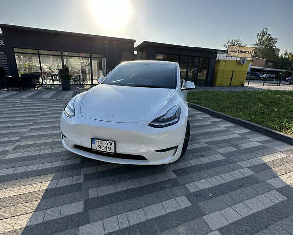 Тесла Model Y 2022 в Львове на Automoto.ua Белый Тесла Model Y, объемом двигателя 0 л и пробегом 60 тыс. км за 25500 $, фото 1 на Automoto.ua