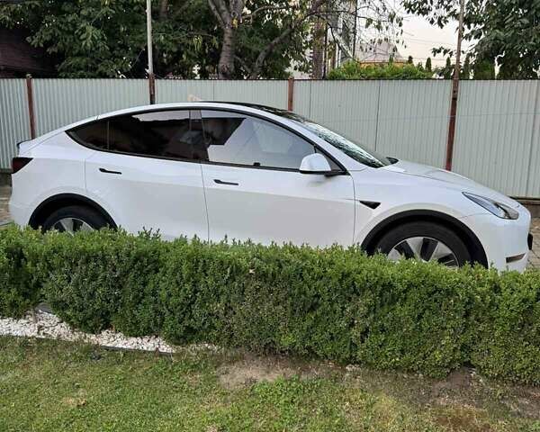 Белый Тесла Model Y, объемом двигателя 0 л и пробегом 97 тыс. км за 26500 $, фото 11 на Automoto.ua