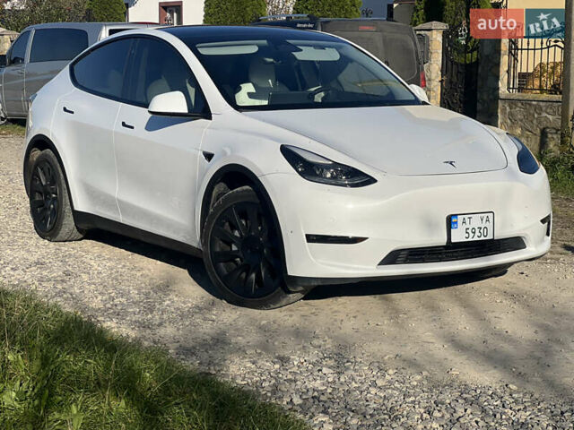 Белый Тесла Model Y, объемом двигателя 0 л и пробегом 69 тыс. км за 25900 $, фото 19 на Automoto.ua