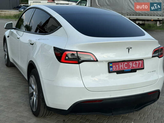 Белый Тесла Model Y, объемом двигателя 0 л и пробегом 75 тыс. км за 24900 $, фото 6 на Automoto.ua