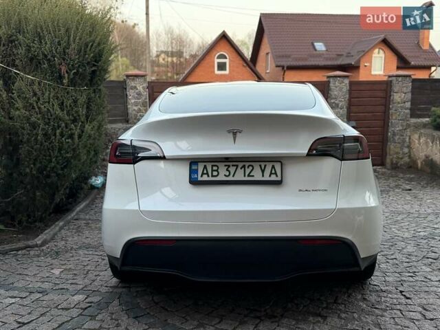 Белый Тесла Model Y, объемом двигателя 0 л и пробегом 16 тыс. км за 27500 $, фото 9 на Automoto.ua