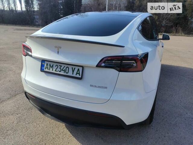 Білий Тесла Model Y, об'ємом двигуна 0 л та пробігом 2 тис. км за 41500 $, фото 11 на Automoto.ua