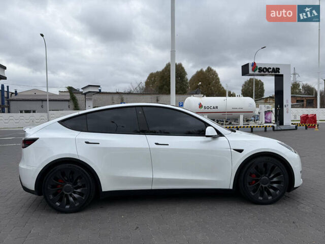 Білий Тесла Model Y, об'ємом двигуна 0 л та пробігом 38 тис. км за 28500 $, фото 13 на Automoto.ua