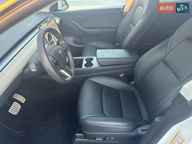 Белый Тесла Model Y, объемом двигателя 0 л и пробегом 80 тыс. км за 31500 $, фото 11 на Automoto.ua