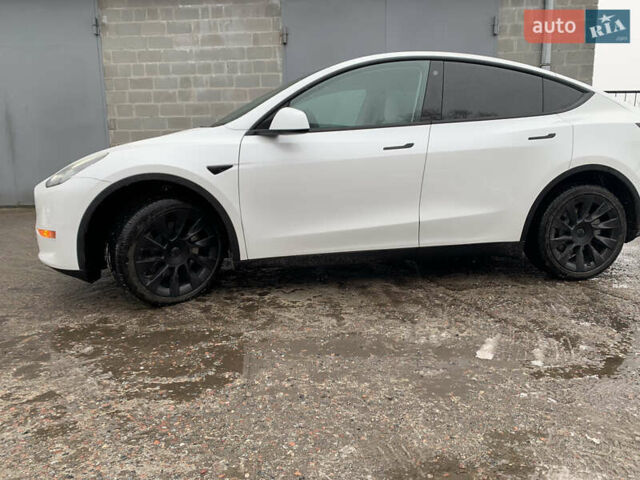 Белый Тесла Model Y, объемом двигателя 0 л и пробегом 4 тыс. км за 33000 $, фото 17 на Automoto.ua