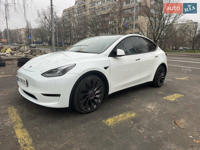Білий Тесла Model Y, об'ємом двигуна 0 л та пробігом 83 тис. км за 26400 $, фото 11 на Automoto.ua