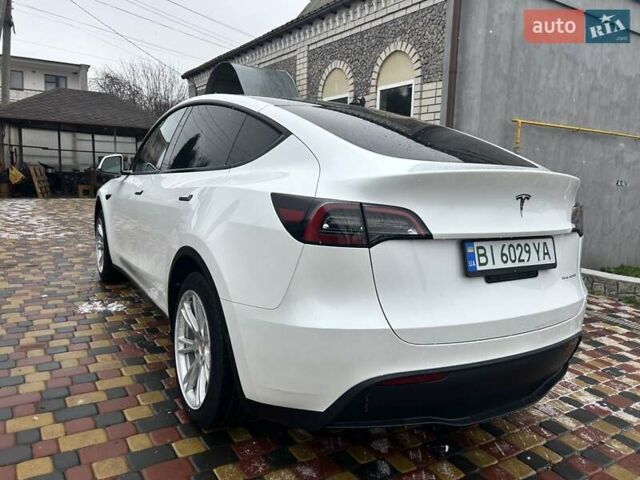 Белый Тесла Model Y, объемом двигателя 0 л и пробегом 94 тыс. км за 29999 $, фото 5 на Automoto.ua