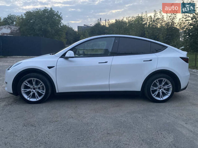 Белый Тесла Model Y, объемом двигателя 0 л и пробегом 58 тыс. км за 24000 $, фото 23 на Automoto.ua