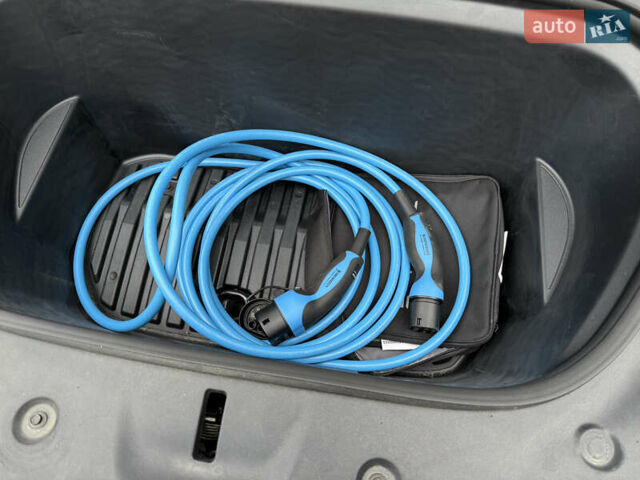 Белый Тесла Model Y, объемом двигателя 0 л и пробегом 53 тыс. км за 36700 $, фото 32 на Automoto.ua