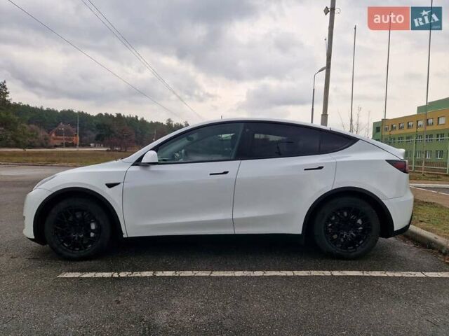 Белый Тесла Model Y, объемом двигателя 0 л и пробегом 47 тыс. км за 26200 $, фото 5 на Automoto.ua