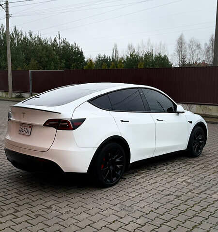 Белый Тесла Model Y, объемом двигателя 0 л и пробегом 20 тыс. км за 22500 $, фото 5 на Automoto.ua