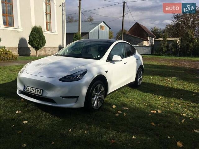 Белый Тесла Model Y, объемом двигателя 0 л и пробегом 30 тыс. км за 25900 $, фото 11 на Automoto.ua