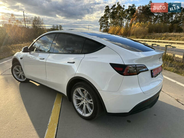 Тесла Model Y 2022 у Житомирі на Automoto.ua Білий Тесла Model Y, об'ємом двигуна 0 л та пробігом 195 тис. км за 21700 $, фото 5 на Automoto.ua