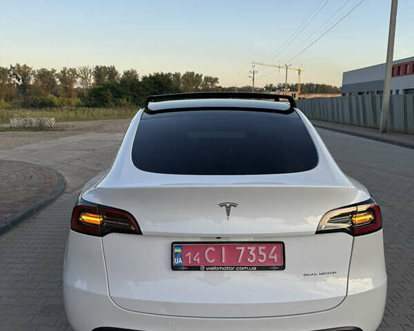 Белый Тесла Model Y, объемом двигателя 0 л и пробегом 94 тыс. км за 24500 $, фото 14 на Automoto.ua