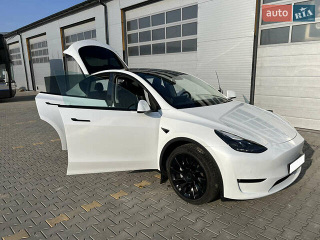 Тесла Model Y 2022 в Одессе на Automoto.ua Белый Тесла Model Y, объемом двигателя 0 л и пробегом 12 тыс. км за 44900 $, фото 13 на Automoto.ua