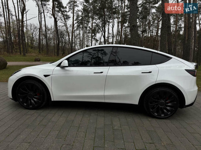 Белый Тесла Model Y, объемом двигателя 0 л и пробегом 74 тыс. км за 25700 $, фото 3 на Automoto.ua