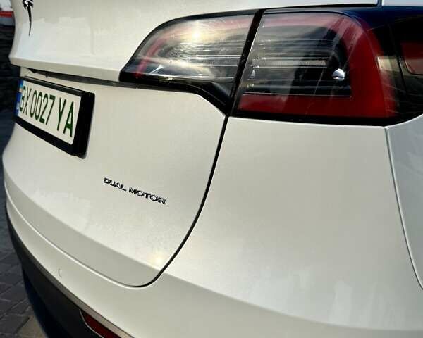 Белый Тесла Model Y, объемом двигателя 0 л и пробегом 23 тыс. км за 33777 $, фото 9 на Automoto.ua
