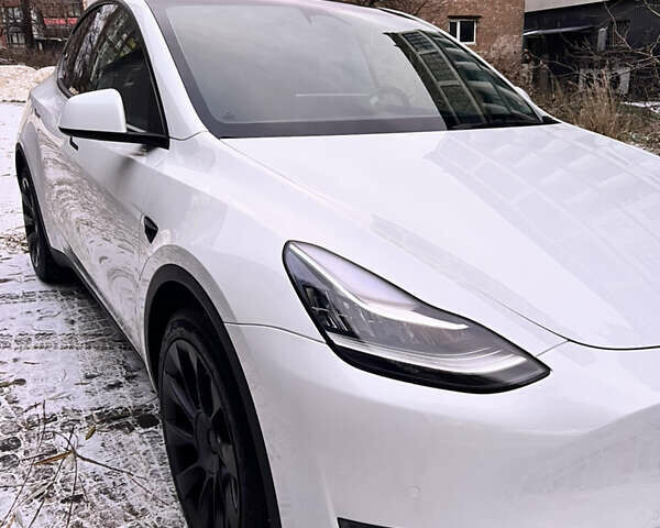 Білий Тесла Model Y, об'ємом двигуна 0 л та пробігом 14 тис. км за 38500 $, фото 2 на Automoto.ua