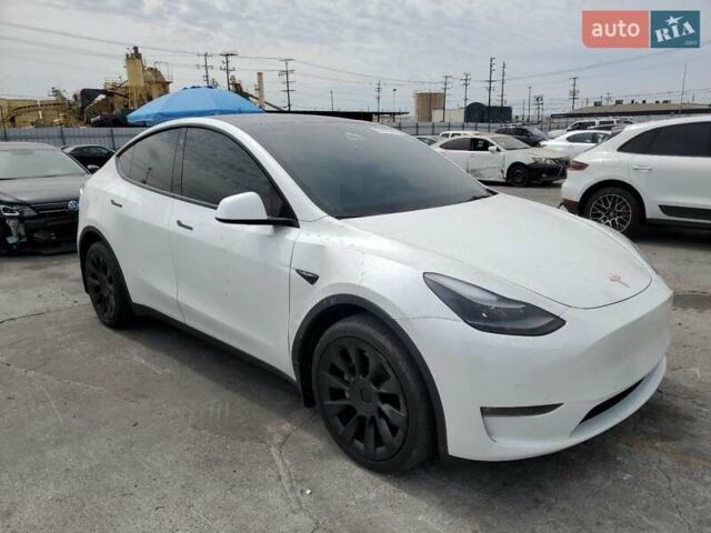Білий Тесла Model Y, об'ємом двигуна 0 л та пробігом 29 тис. км за 8500 $, фото 3 на Automoto.ua