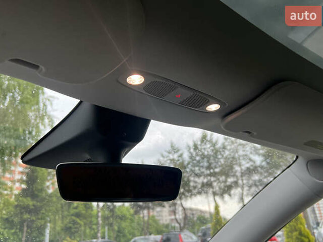 Білий Тесла Model Y, об'ємом двигуна 0 л та пробігом 23 тис. км за 37500 $, фото 21 на Automoto.ua