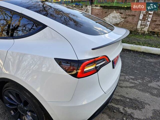 Білий Тесла Model Y, об'ємом двигуна 0 л та пробігом 97 тис. км за 24000 $, фото 12 на Automoto.ua