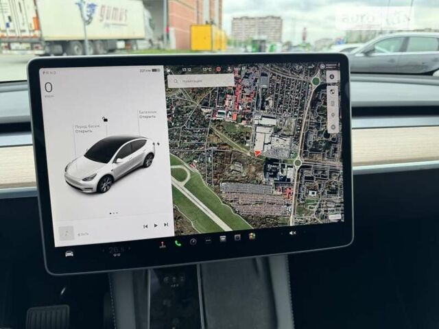 Белый Тесла Model Y, объемом двигателя 0 л и пробегом 39 тыс. км за 37500 $, фото 40 на Automoto.ua