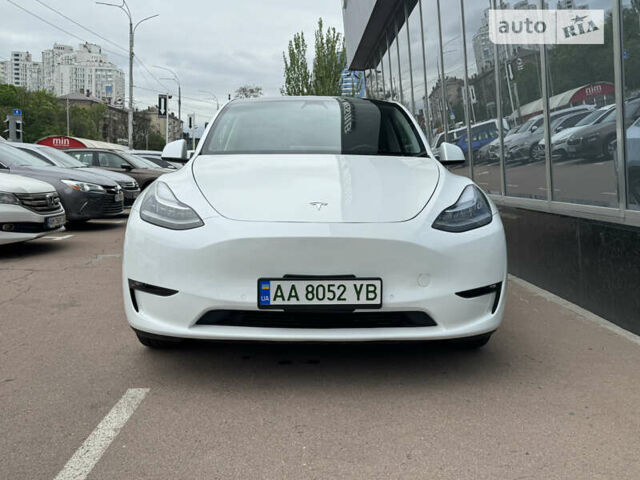 Білий Тесла Model Y, об'ємом двигуна 0 л та пробігом 6 тис. км за 38400 $, фото 2 на Automoto.ua