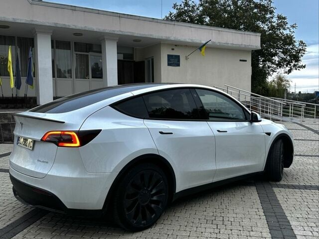 Тесла Model Y 2022 в Одессе на Automoto.ua Белый Тесла Model Y, объемом двигателя 0 л и пробегом 42 тыс. км за 28200 $, фото 4 на Automoto.ua