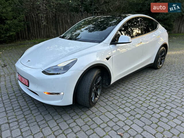 Тесла Model Y 2022 у Львові на Automoto.ua Білий Тесла Model Y, об'ємом двигуна 0 л та пробігом 220 тис. км за 21000 $, фото 1 на Automoto.ua