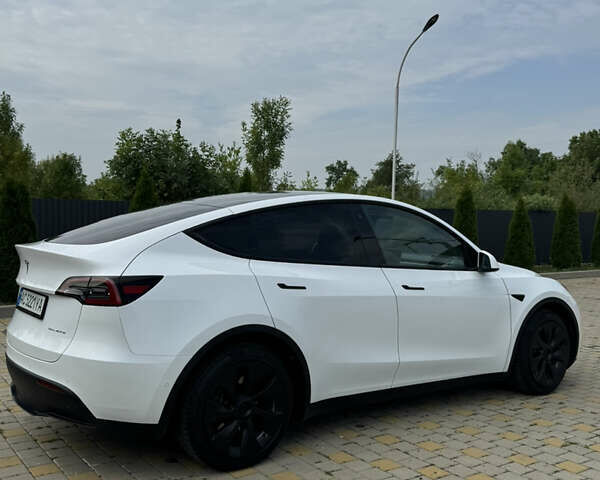 Белый Тесла Model Y, объемом двигателя 0 л и пробегом 91 тыс. км за 29600 $, фото 12 на Automoto.ua
