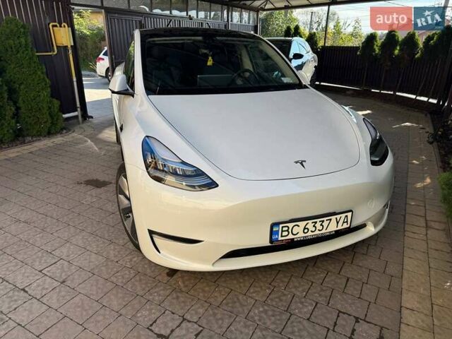 Белый Тесла Model Y, объемом двигателя 0 л и пробегом 12 тыс. км за 30500 $, фото 17 на Automoto.ua