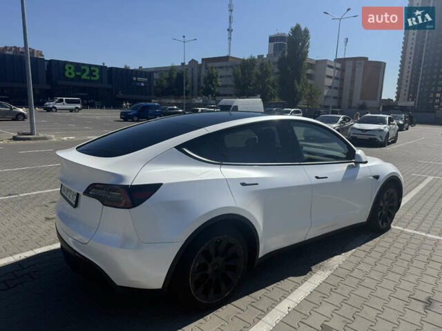 Белый Тесла Model Y, объемом двигателя 0 л и пробегом 135 тыс. км за 22500 $, фото 5 на Automoto.ua