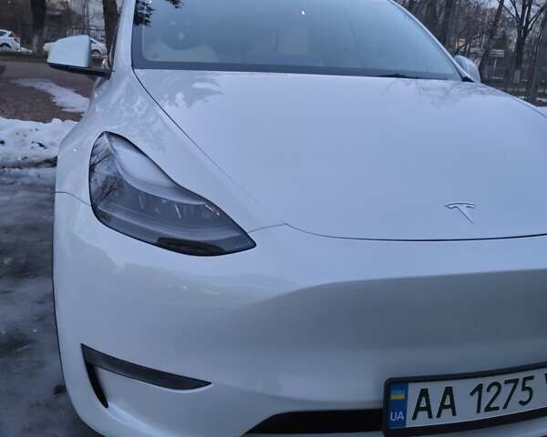 Белый Тесла Model Y, объемом двигателя 0 л и пробегом 4 тыс. км за 47000 $, фото 17 на Automoto.ua