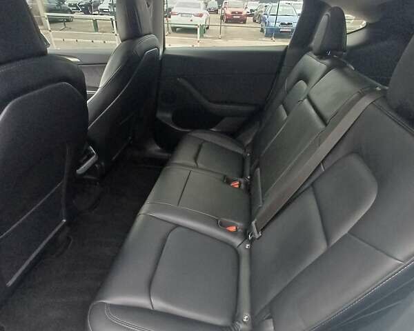 Белый Тесла Model Y, объемом двигателя 0 л и пробегом 54 тыс. км за 30000 $, фото 10 на Automoto.ua