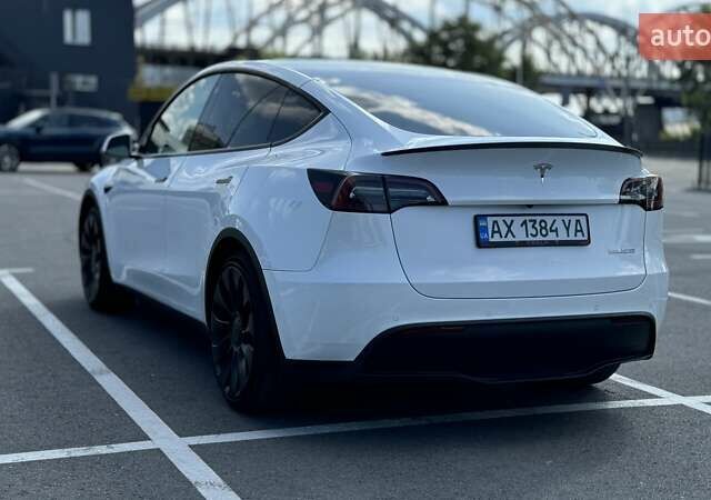 Тесла Model Y 2022 в Киеве на Automoto.ua Белый Тесла Model Y, объемом двигателя 0 л и пробегом 28 тыс. км за 26000 $, фото 11 на Automoto.ua