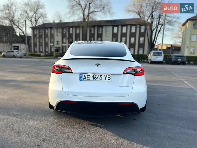 Белый Тесла Model Y, объемом двигателя 0 л и пробегом 62 тыс. км за 28000 $, фото 5 на Automoto.ua