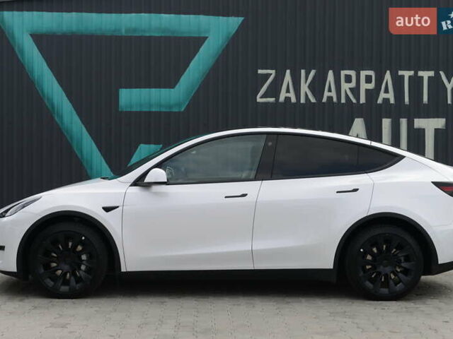 Тесла Model Y 2022 у Мукачеве на Automoto.ua Білий Тесла Model Y, об'ємом двигуна 0 л та пробігом 17 тис. км за 46500 $, фото 13 на Automoto.ua