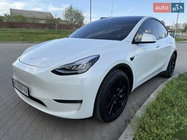 Белый Тесла Model Y, объемом двигателя 0 л и пробегом 59 тыс. км за 28800 $, фото 51 на Automoto.ua