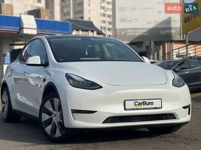 Белый Тесла Model Y, объемом двигателя 0 л и пробегом 31 тыс. км за 24999 $, фото 12 на Automoto.ua