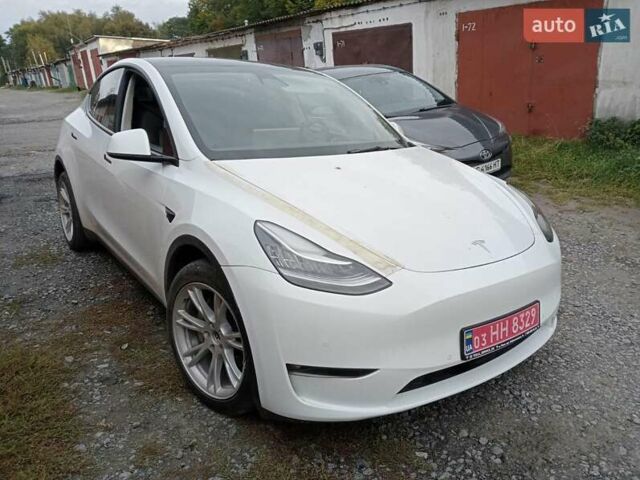 Белый Тесла Model Y, объемом двигателя 0 л и пробегом 71 тыс. км за 23200 $, фото 23 на Automoto.ua