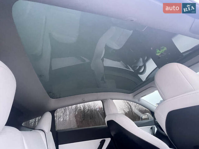 Білий Тесла Model Y, об'ємом двигуна 0 л та пробігом 66 тис. км за 35000 $, фото 13 на Automoto.ua